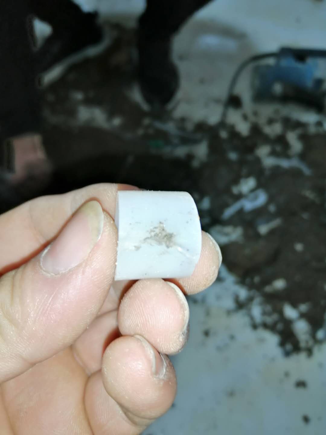 隆回家里地暖漏水了怎么办？